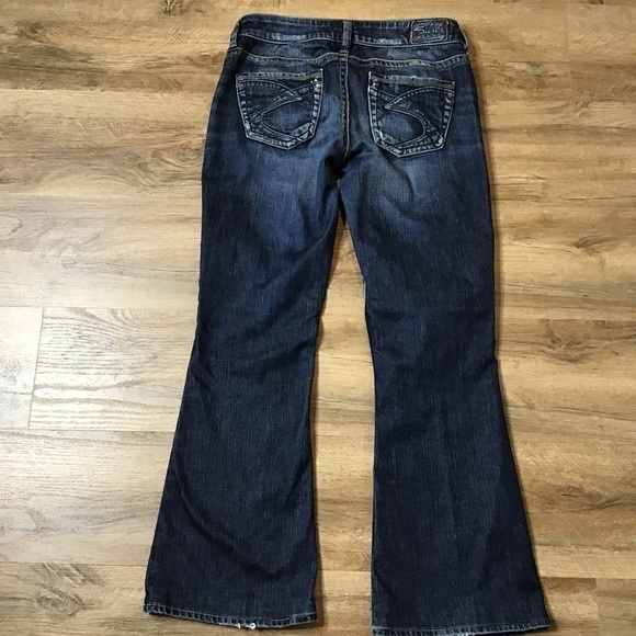 SILVER Jeans Size 27 Eden Distressed Flare Bootcut Leg Stretch MidRise Dark Blue - Picture 3 of 14